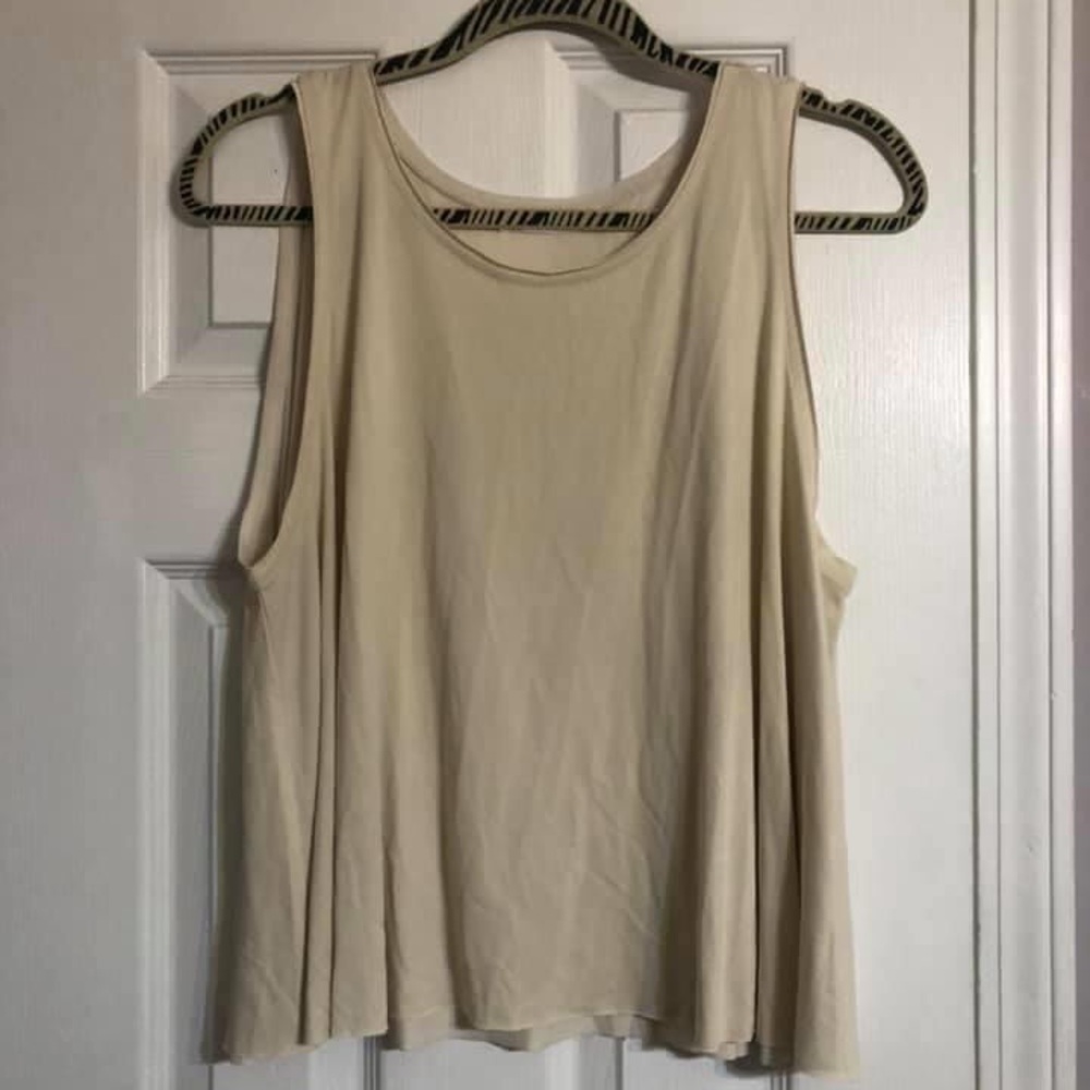 Creme tank top